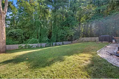 2208 Dresden Green NW, Kennesaw, GA 30144 - Photo 32