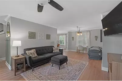 2208 Dresden Green NW, Kennesaw, GA 30144 - Photo 8
