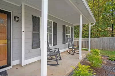 2208 Dresden Green NW, Kennesaw, GA 30144 - Photo 4