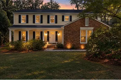 914 Otter Way NE, Marietta, GA 30068 - Photo 2