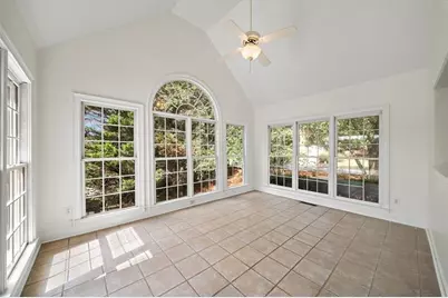 500 Woodmoore Court, Atlanta, GA 30342 - Photo 28
