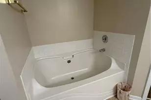 667 Lakes Cir, Lithonia, GA 30058 - Photo 18