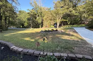 2605 Irene Dr, Marietta, GA 30066 - Photo 32