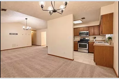 10436 Tara Pointe Drive, Jonesboro, GA 30238 - Photo 6