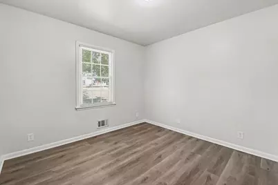 5041 W Mountain Street, Stone Mountain, GA 30083 - Photo 18