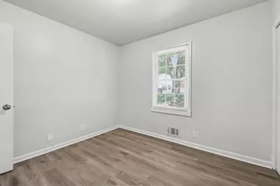 5041 W Mountain Street, Stone Mountain, GA 30083 - Photo 14