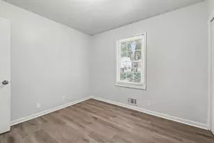 5041 W Mountain St, Stone Mountain, GA 30083 - Photo 14