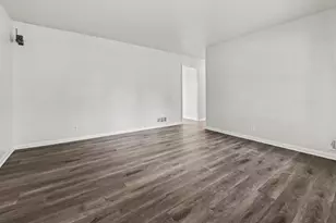 5041 W Mountain St, Stone Mountain, GA 30083 - Photo 4
