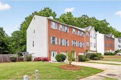 2484 Stonegate Drive NW, Acworth, GA 30101 - Photo 2