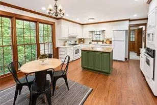 1052 Evelyn Ln, Lilburn, GA 30047 - Photo 8
