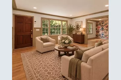 1052 Country Lane NE, Atlanta, GA 30324 - Photo 2