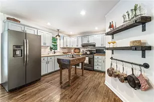 109 Juniper St, Roswell, GA 30075 - Photo 6