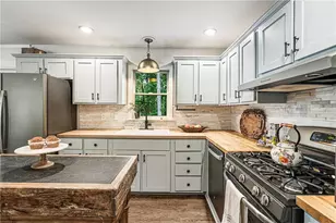 109 Juniper St, Roswell, GA 30075 - Photo 10