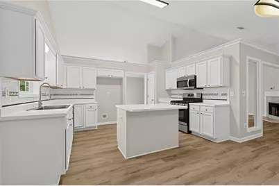 2720 Matlin Way, Buford, GA 30519 - Photo 12