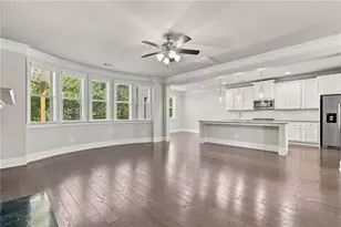 1530 Dahlia Dr, Cumming, GA 30040 - Photo 10
