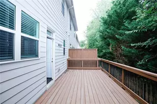 1920 Townsend Ct, Atlanta, GA 30329 - Photo 48