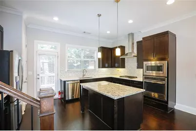 1920 Townsend Court, Atlanta, GA 30329 - Photo 18