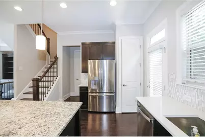 1920 Townsend Court, Atlanta, GA 30329 - Photo 12