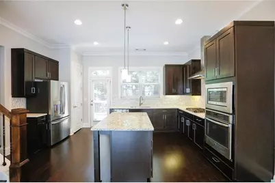 1920 Townsend Court, Atlanta, GA 30329 - Photo 20