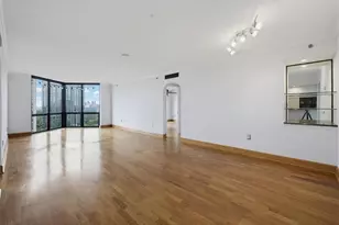 2870 Pharr Ct South NW, Atlanta, GA 30305 - Photo 2