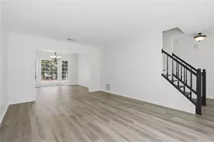 558 Russett Ct SW, Marietta, GA 30064 - Photo 8
