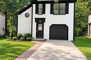 821 Hampton Hill Ct, Lawrenceville, GA 30044 - Photo 1