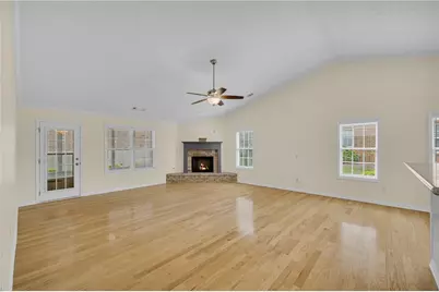 316 Lakeview Bend Circle, Jefferson, GA 30549 - Photo 24