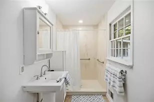 3924 Menlo Dr, Atlanta, GA 30340 - Photo 24