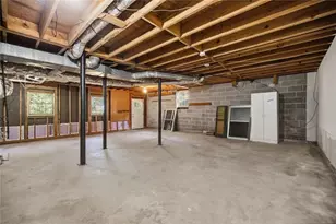 3924 Menlo Dr, Atlanta, GA 30340 - Photo 36
