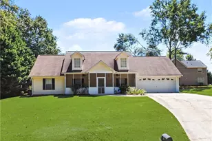 487 Spring St, Social Circle, GA 30025 - Photo 1