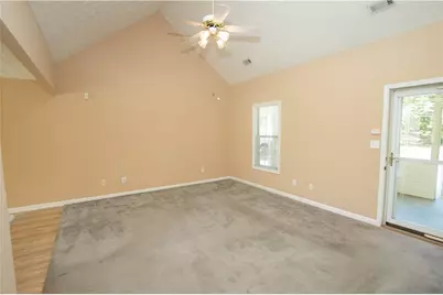 487 Spring Street, Social Circle, GA 30025 - Photo 6