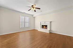 8949 Carroll Manor Dr, Sandy Springs, GA 30350 - Photo 4