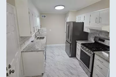3420 Northside Dr Unit A Drive #UNIT A, Hapeville, GA 30354 - Photo 6