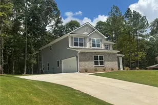 181 Blackberry Ct, Pendergrass, GA 30567 - Photo 2