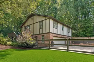 7625 Nesbit Ferry Rd, Sandy Springs, GA 30350 - Photo 68
