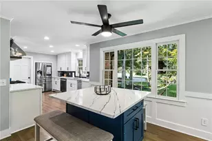 7625 Nesbit Ferry Rd, Sandy Springs, GA 30350 - Photo 10