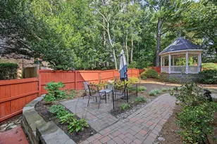 2132 Dunwoody Glen, Dunwoody, GA 30338 - Photo 22