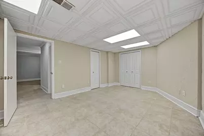 2132 Dunwoody Glen, Dunwoody, GA 30338 - Photo 16