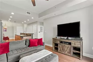 3040 Peachtree Rd NW, Atlanta, GA 30305 - Photo 6