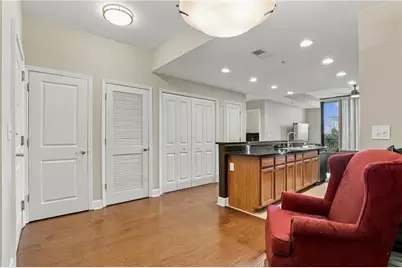 3040 Peachtree Road NW #708, Atlanta, GA 30305 - Photo 2