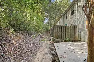 208 Park St, Dallas, GA 30132 - Photo 16
