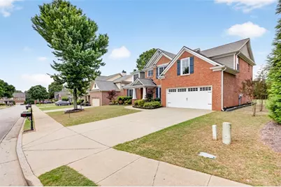 6121 Stillwater Trail, Flowery Branch, GA 30542 - Photo 4