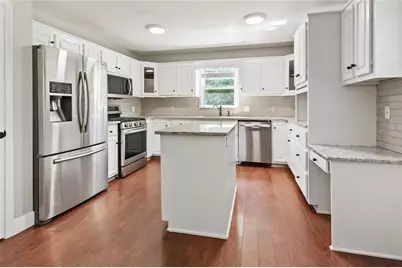121 W Allison Circle, Carrollton, GA 30117 - Photo 6