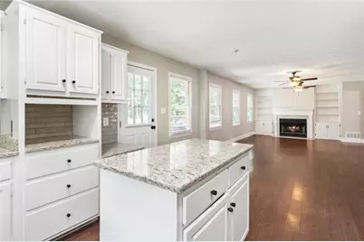 121 W Allison Circle, Carrollton, GA 30117 - Photo 8
