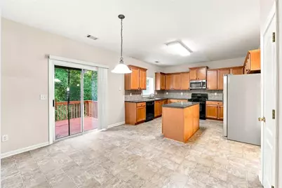 2017 Preserve Creek Way, Loganville, GA 30052 - Photo 12