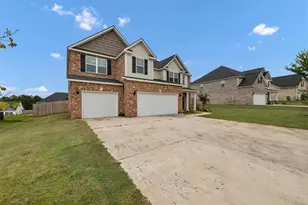 610 Samantha Brooke Way, Bonaire, GA 31005 - Photo 4