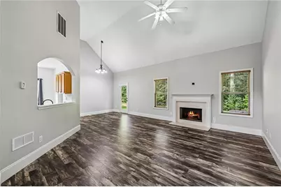 3437 Phoenix Cove Drive, Gainesville, GA 30506 - Photo 4