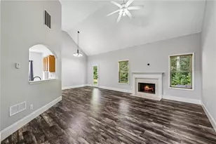 3437 Phoenix Cove Dr, Gainesville, GA 30506 - Photo 4