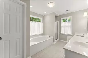 4649 Windsor Dr, Flowery Branch, GA 30542 - Photo 28