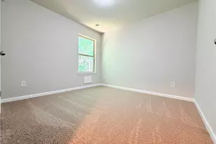 3946 King Fisher Dr, Atlanta, GA 30349 - Photo 20